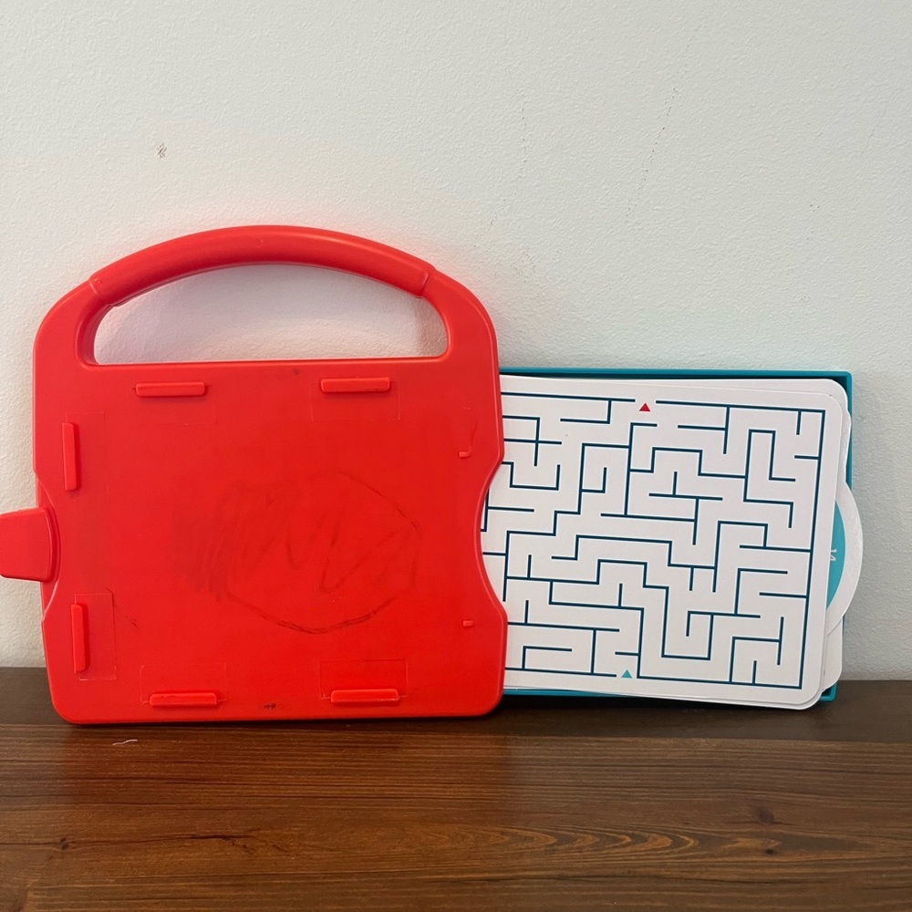 Chuckle & Roar - Mega Maze - Reusable Dry Erase - Travel Maze Game - Great for r